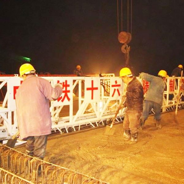 Our sliding mode box girder slurry leveling machine is widely used in Beijing-Shanghai high-speed railway